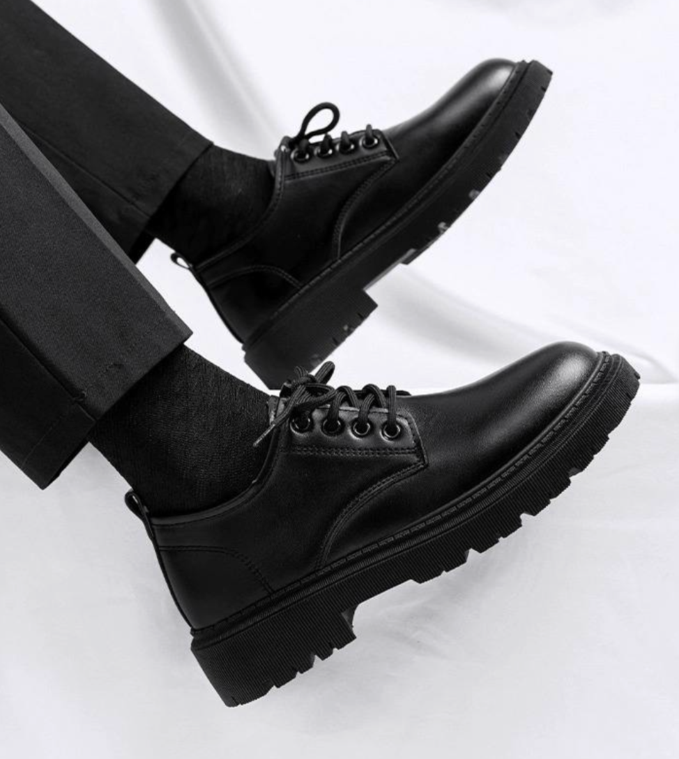 Trendy Lace-Up Work Shoes